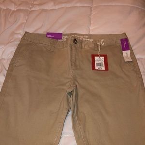 Mossino Mid-Rise Bootcut Khakis